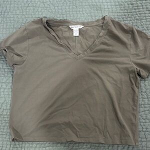 Athleta V-Neck Crop Top - Khaki green size small petite